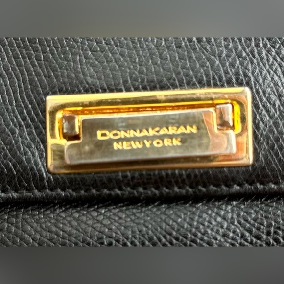Black pebbled leather Donna Karan clutch/wallet - Picture 12 of 12